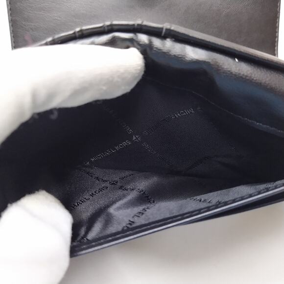 Michael Kors Jet Set Travel Black Quilted Leather Credit Card Fold Wallet - $298 - Picture 13 of 15